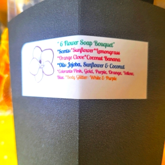 🎁🎉💐Handcrafted🎀 Women's Vegan Soap Bouquet🫧 - Picture 14 of 16
